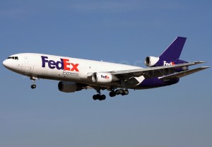 2012年に撮影された事故機（N306FE）wikipediaより