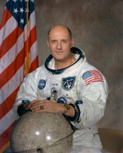 NASA所属宇宙飛行士トーマス・スタッフォード出典：ja.wikipedia.org